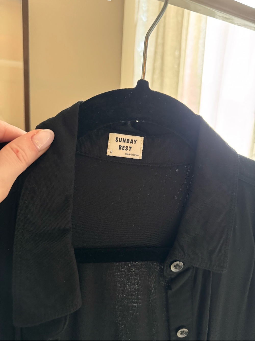 Sunday Best Black Collared Button-Up shirt small